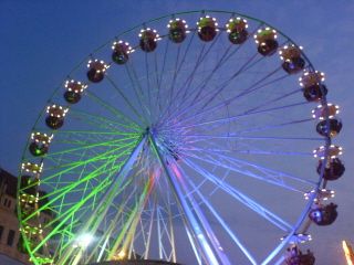 Das Riesenrad auf dem Obermarkt (Altstadtfest 2007)